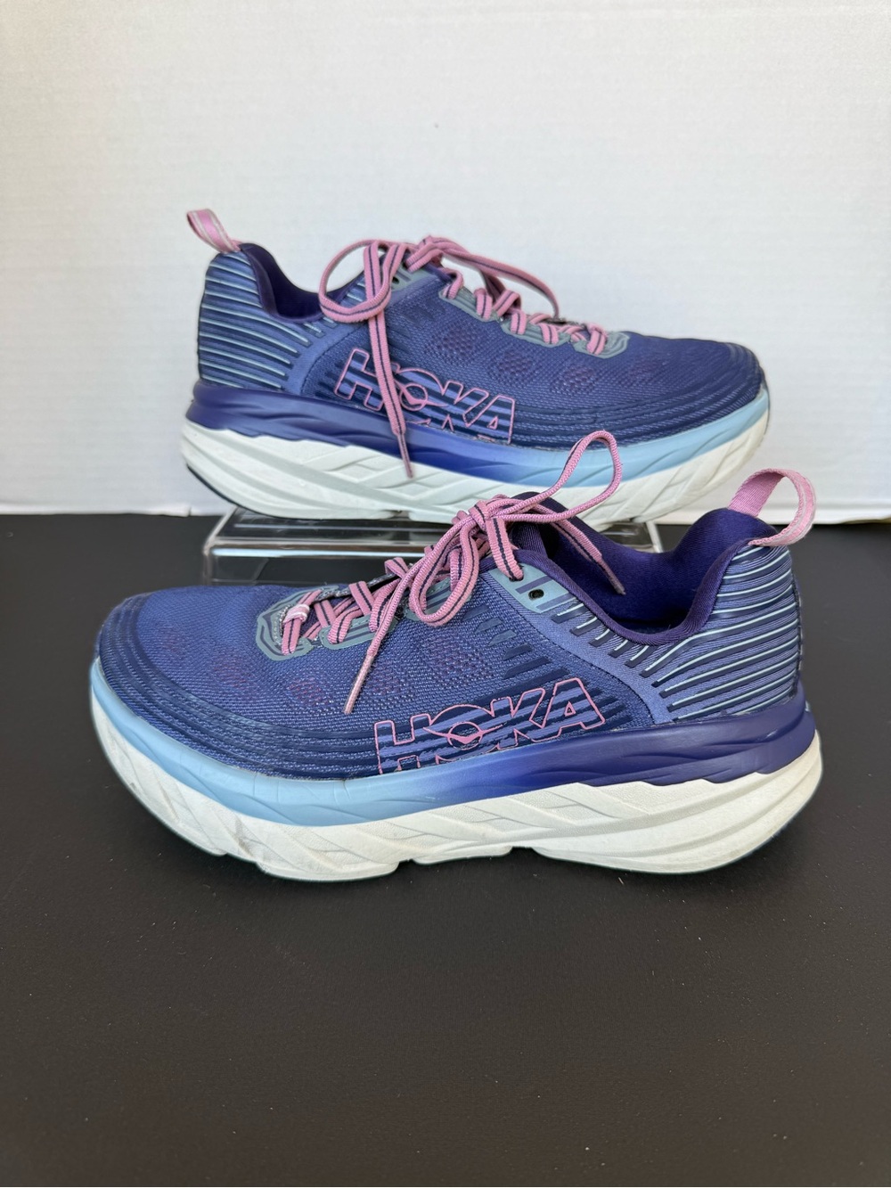 Hoka One One Bondi 6 purple Pink Women US  7.5 Running Walking Shoes